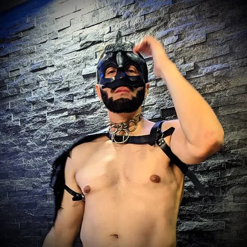 @eros_lucifero