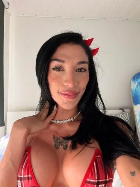 @evelynnevillarreal