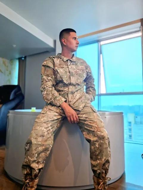 @exmilitarversex