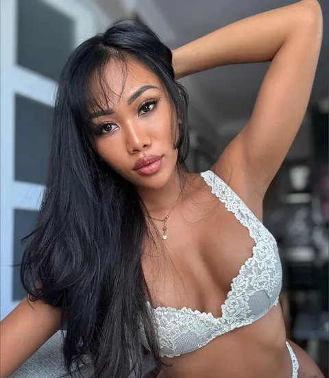 @explicitlina