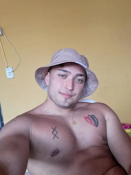 @eyesgreen