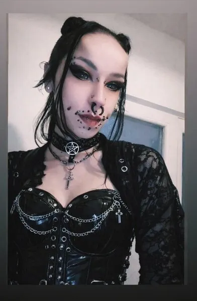 @fideliumsuccubus