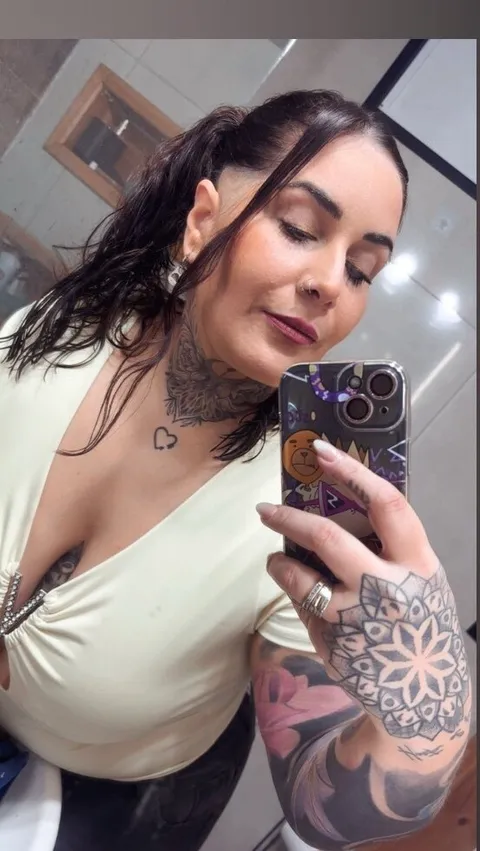 @floweranee.bww