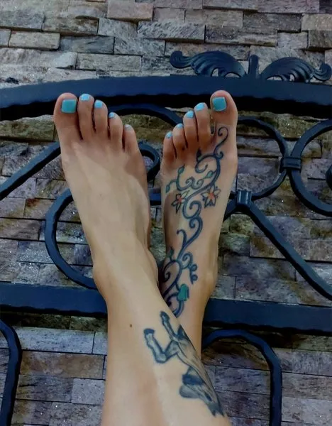 @footfromdreams