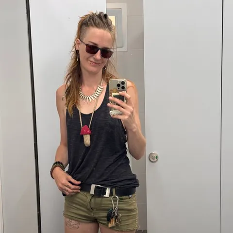 @freyaflowers90