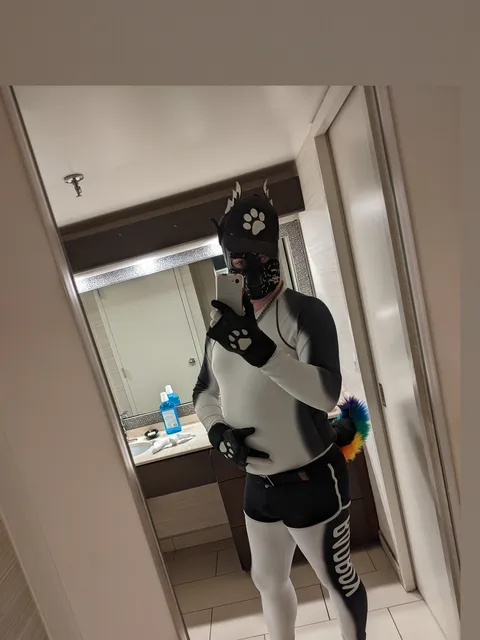 @frostedtinsel