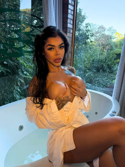 @gabriellaeuzebio