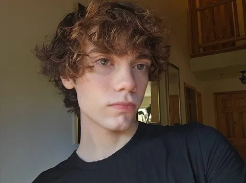 @geeky_twinky