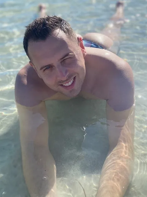 @genericthongbum