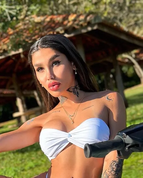 @giovannafoxy