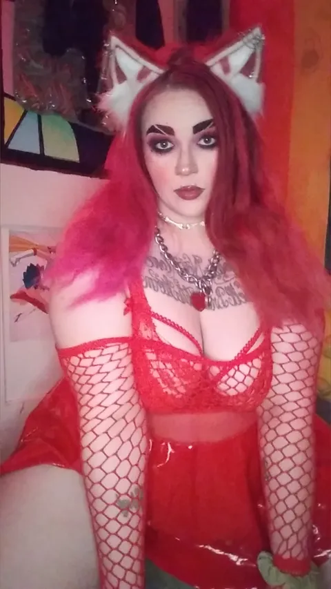 @glitterpupgirl