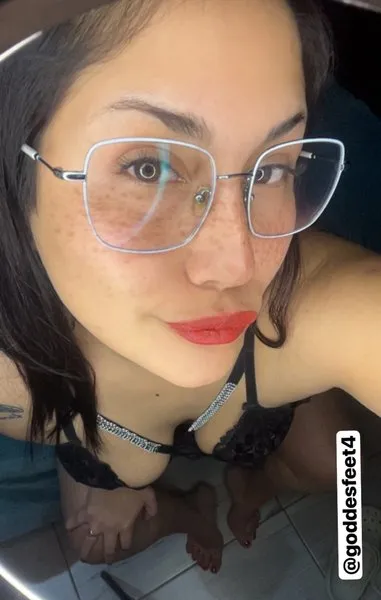 @goddesfeet4
