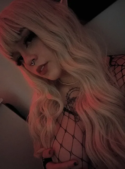 @goth.pixie
