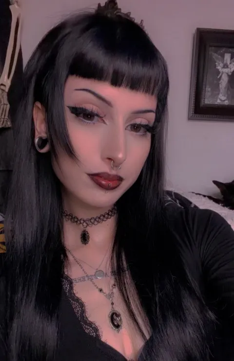 @grung3d0ll