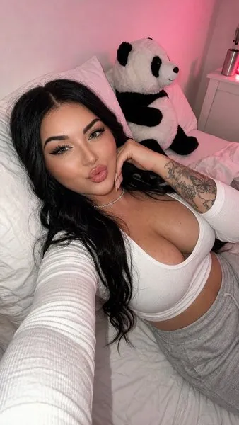 @hallexoxooo
