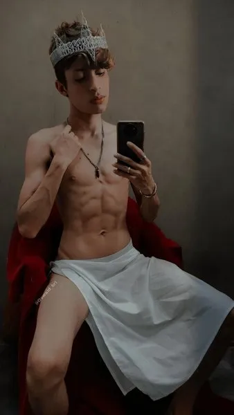 @heliosx19