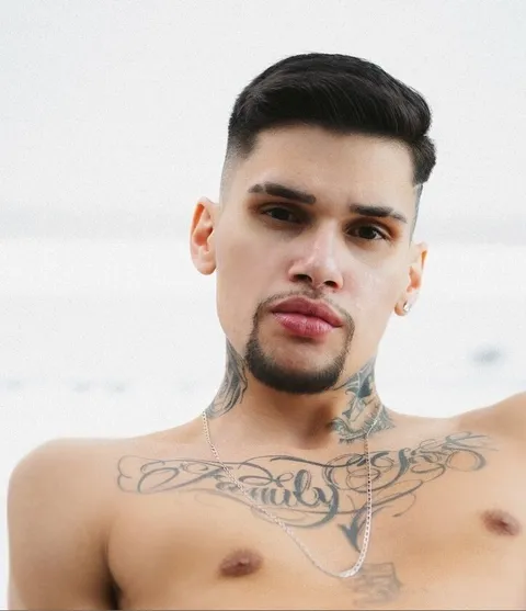 @henriquekarvalho