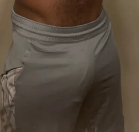 @hookedonly