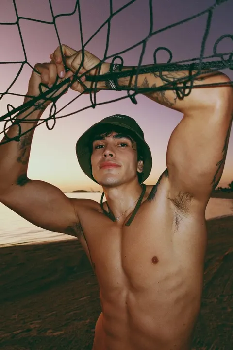 @hotalex6