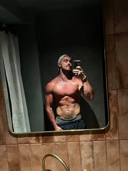 @hungkiwi09