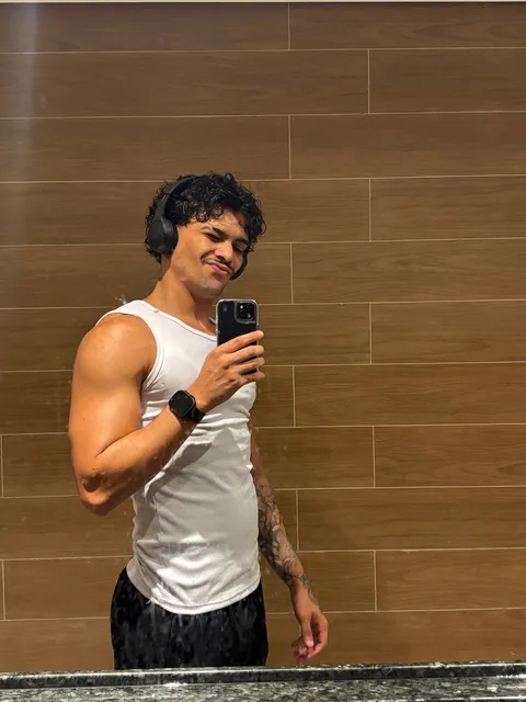 @icarusprivv