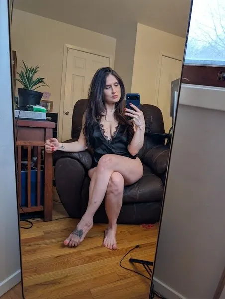 @idrivebarefoot