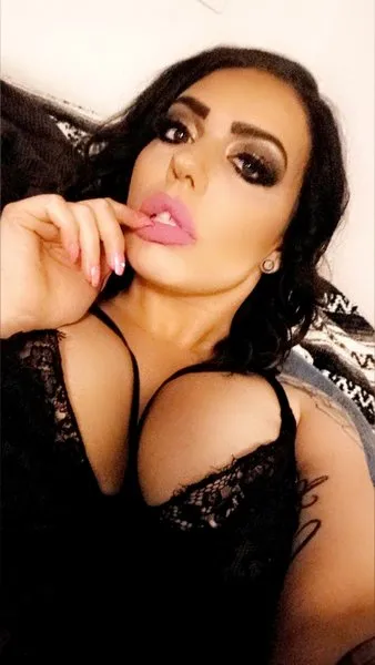 @ilikeitrough20