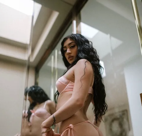 @iluvvyammi