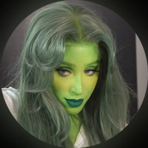 @imiliaaudley