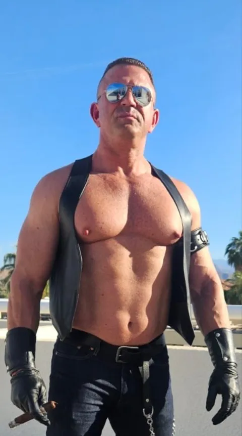 @intensemusclegod