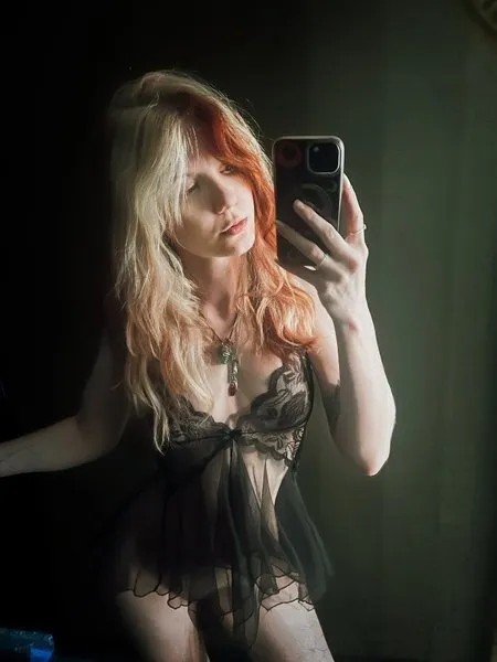 @irlkhaleesi