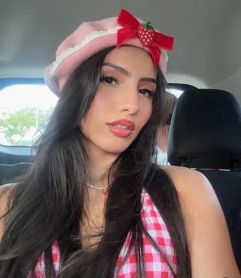@itsaylinn