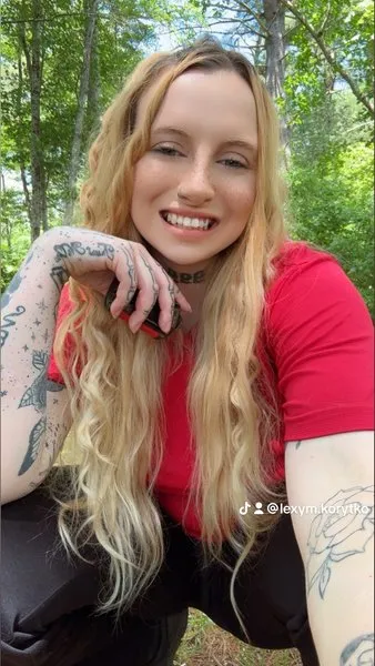@itsjustlex11