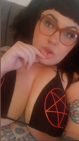 @itsvioletluxxx