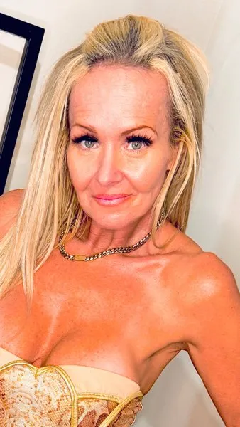 @jilljax