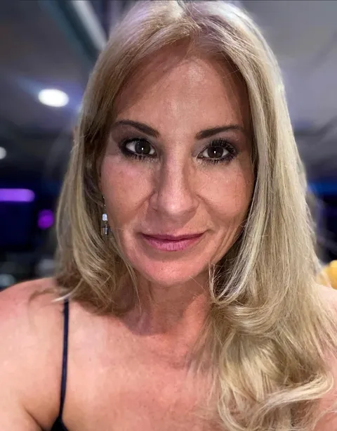 @joannameadows
