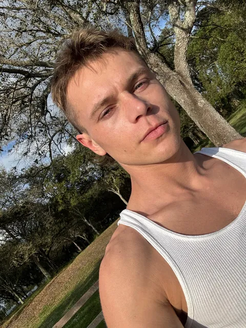 @johnnymoonman