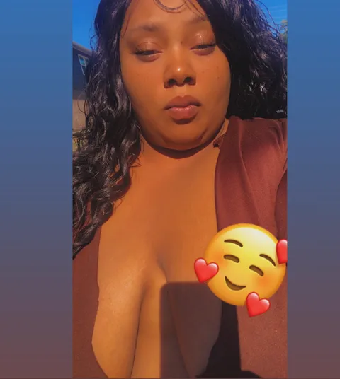 @juicyybankxx
