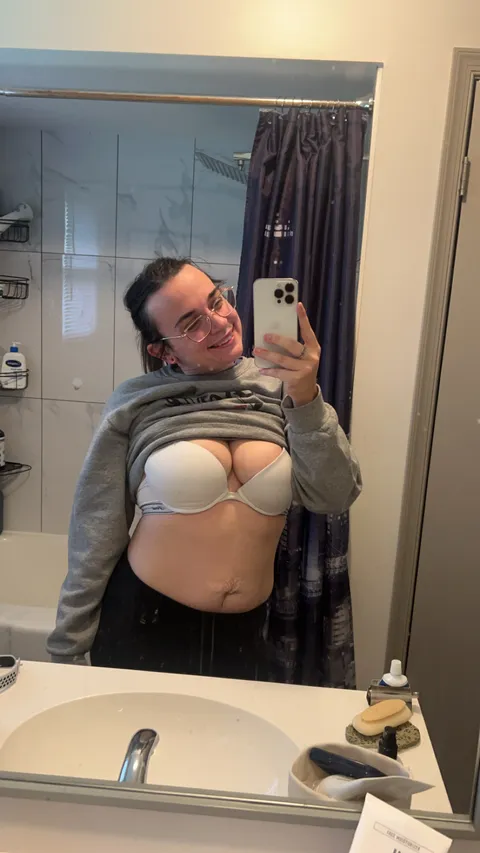 @juliamarieyfree