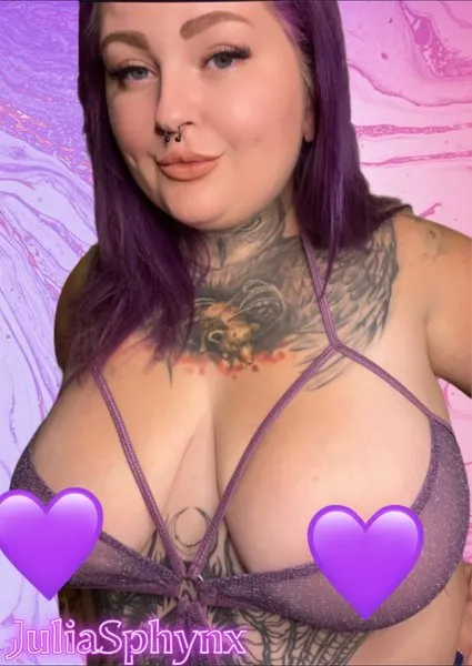 @juliasphynx