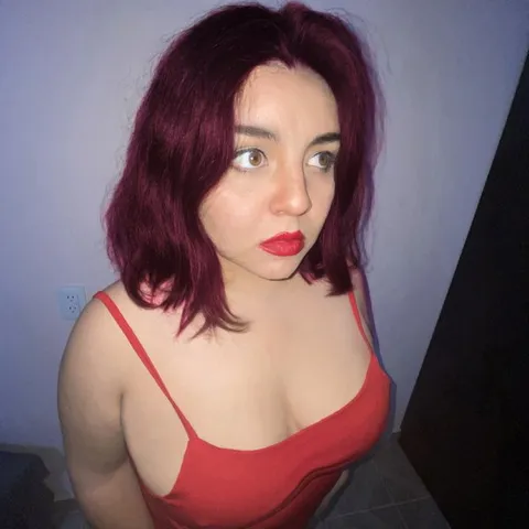 @karlaarellanotm