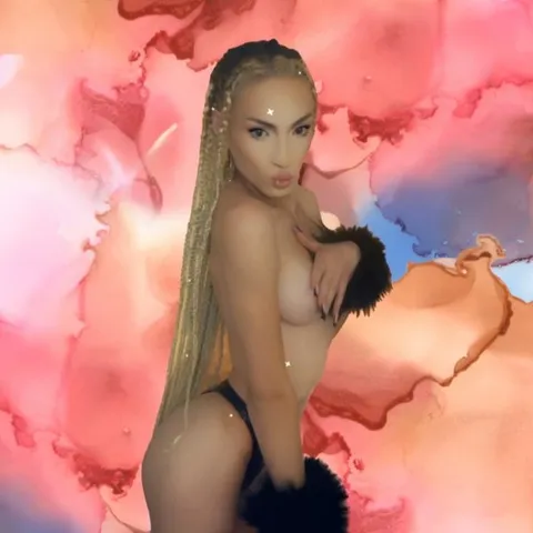 @katbarbiee