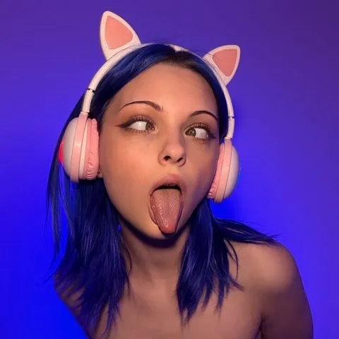 @kawaiilavina