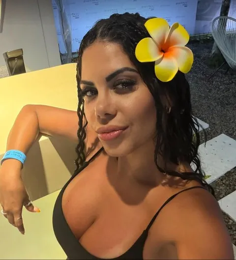 @keshaortegavip