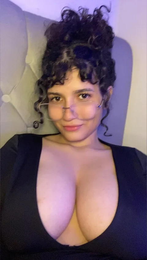 @kitty_giz