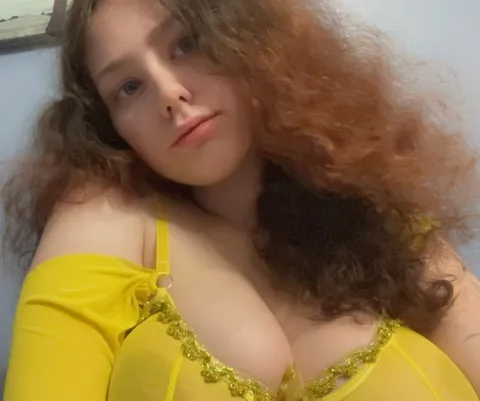 @klassykellie