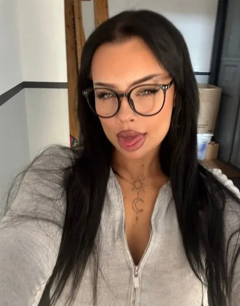 @larabttnn