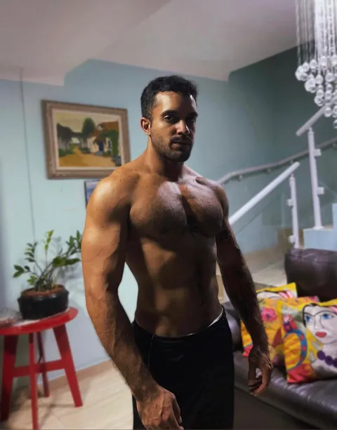 @latinotwins