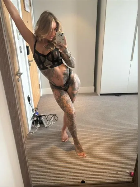 @layyyyyla101