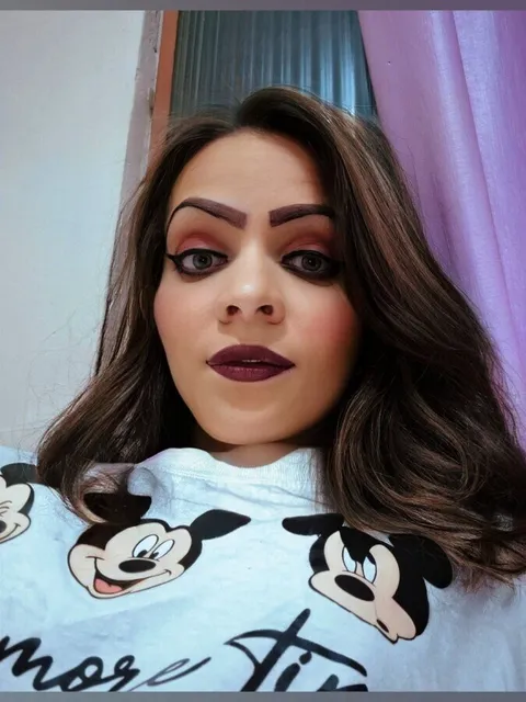 @leilanerocha